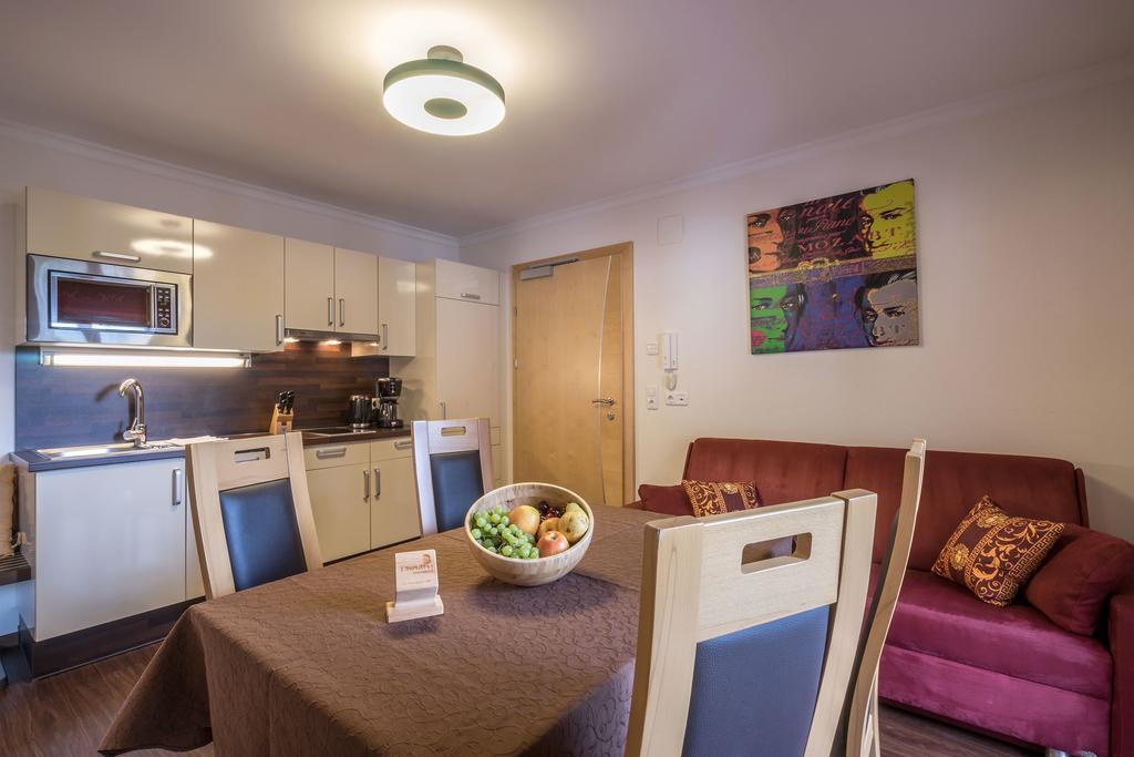 Mozart Apartment *